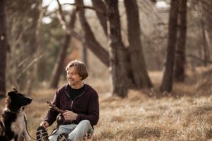 Une bonne résolution pour la nouvelle année: jouer davantage avec son chien.